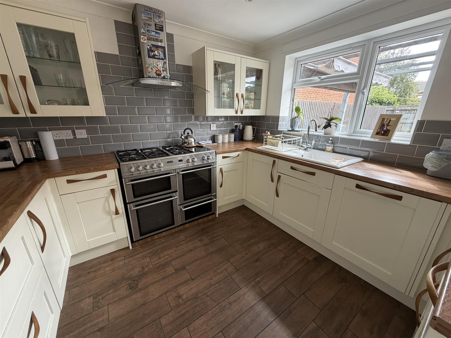 Glendower Close, Daventry Image 9