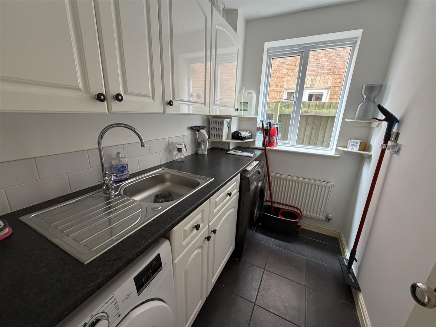 Glendower Close, Daventry Image 11
