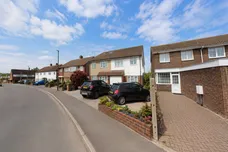 Hilldale Road, Sutton