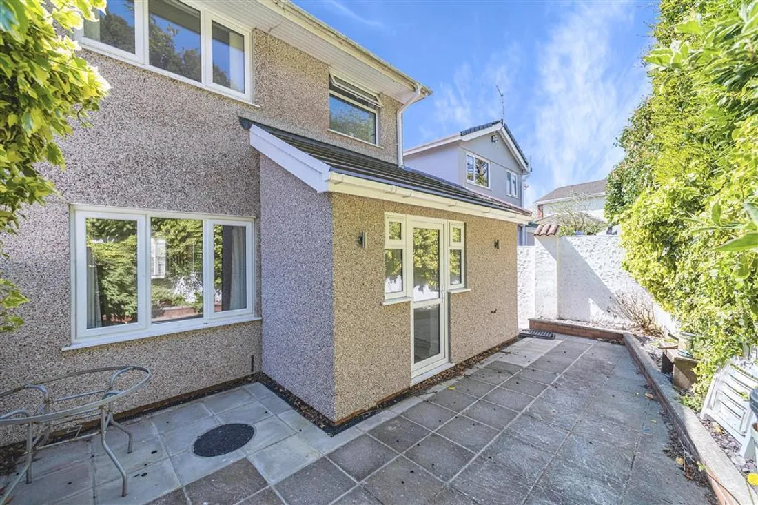 Property photo 12