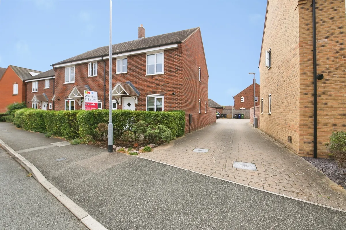 Violet Way, Yaxley, Peterborough
