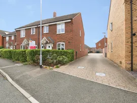 Violet Way, Yaxley, Peterborough photo