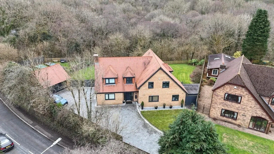 Property photo 8