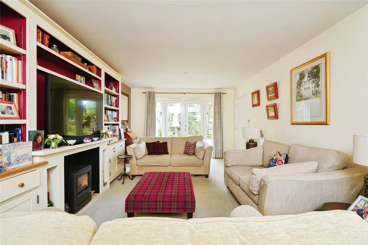 Delfin Way, Upper Rissington, Cheltenham, Gloucestershire, GL54