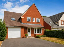 Lysander Crescent, Watchfield, Swindon photo