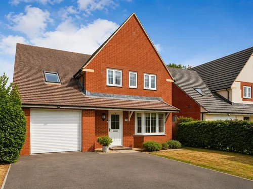 Lysander Crescent, Watchfield, Swindonphoto