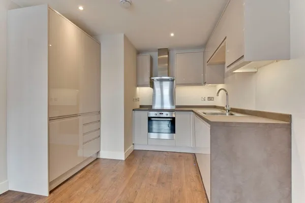 Church Street, Walton-On-Thames, KT12 photo 2
