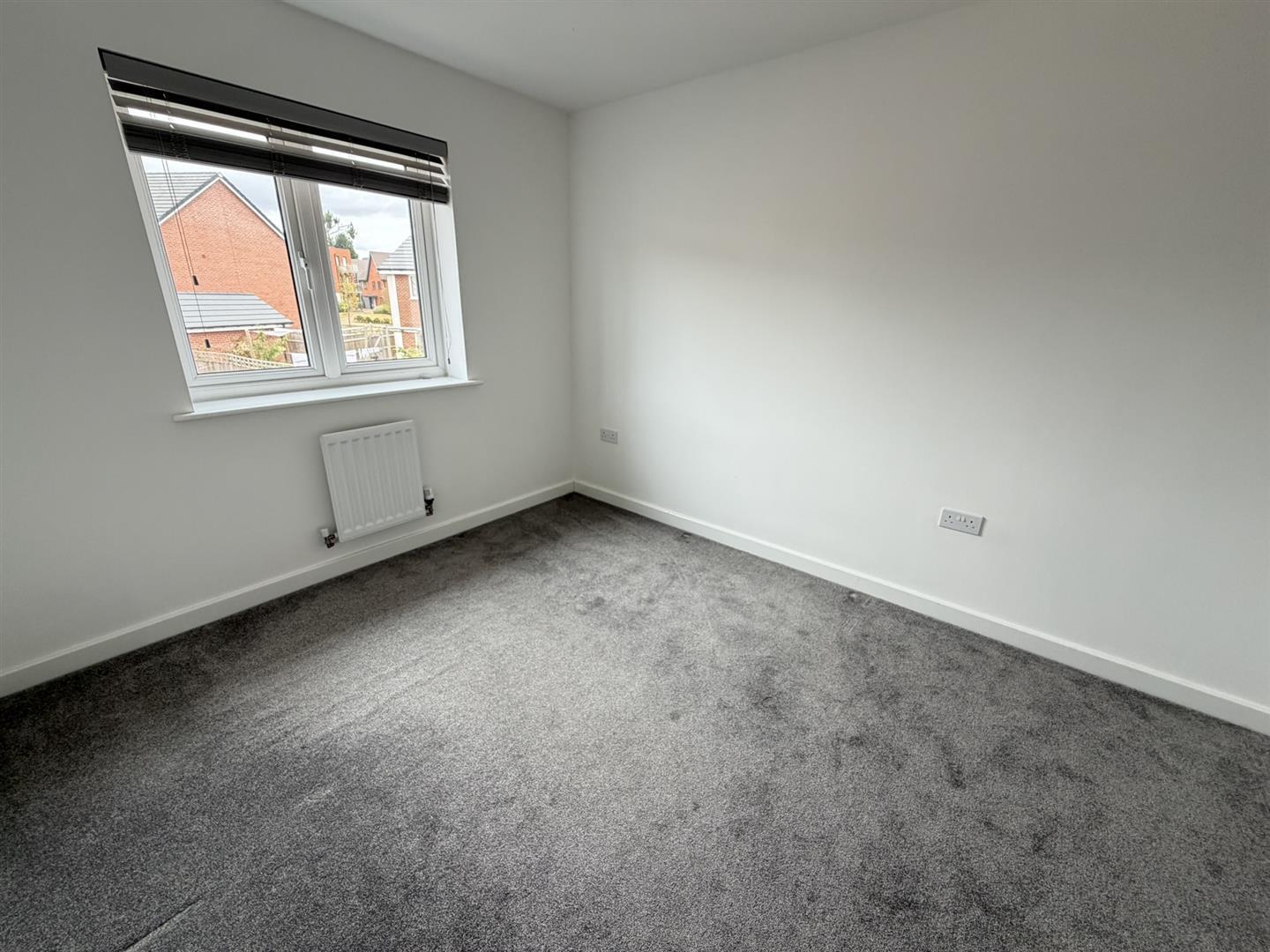 Whitby Close, Daventry Image 11