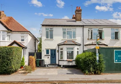 Station Road, Kings Langley, WD4