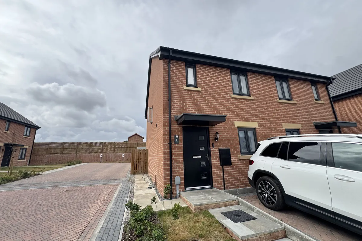 Saddleback Close, Morley, LEEDS