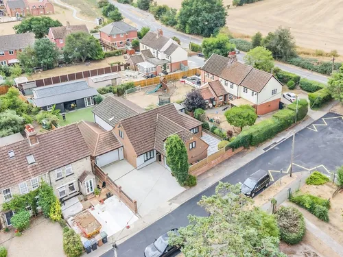 Duckamere, Bramford, Ipswichphoto