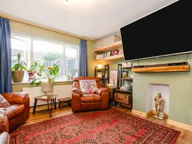 Chessbury Road, Chesham thumb 3