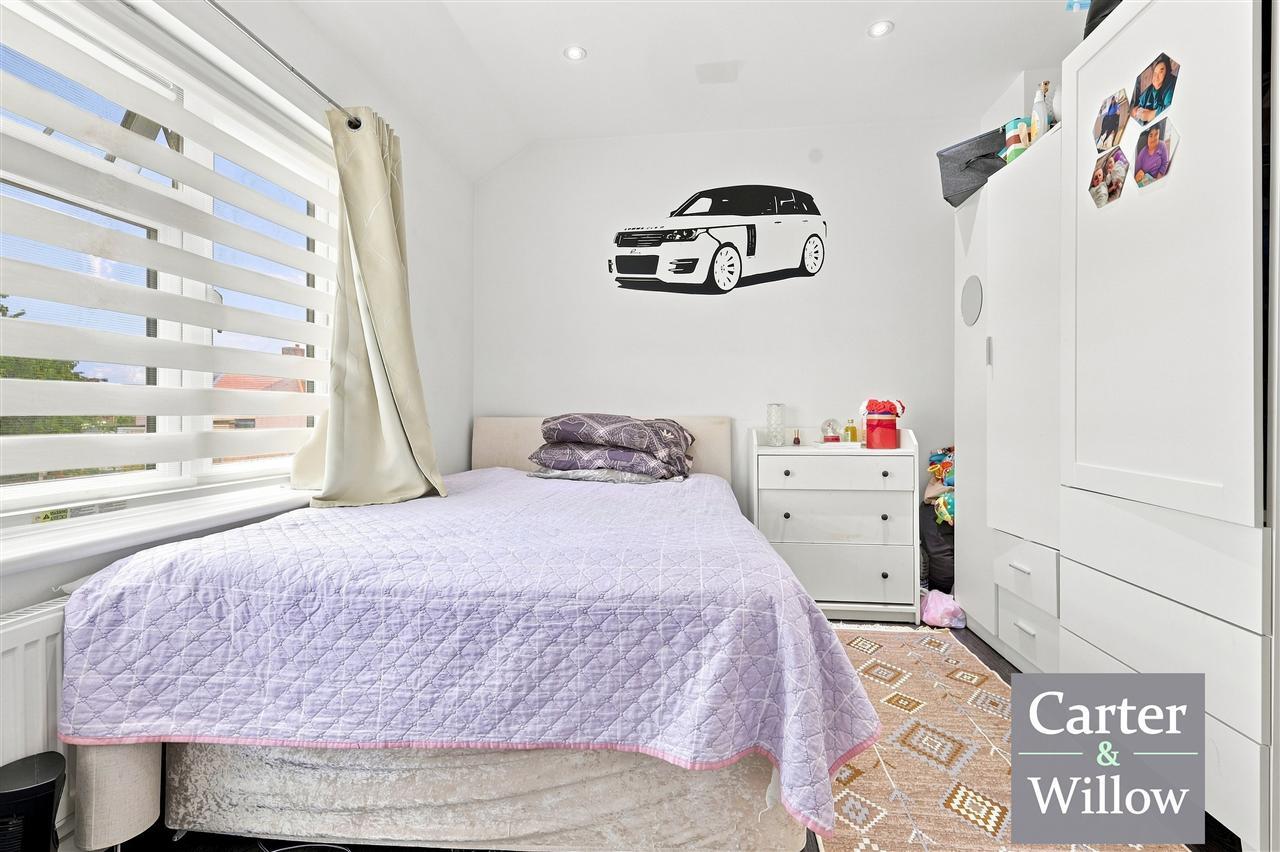 Highgrove Road, Essex Image 12