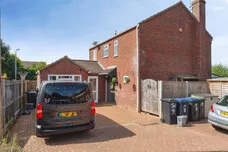 Perry Close, Haddenham, Ely