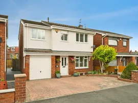 Buckingham Avenue, Wirral photo