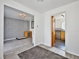 Clifton Close, YEOVIL thumb 3