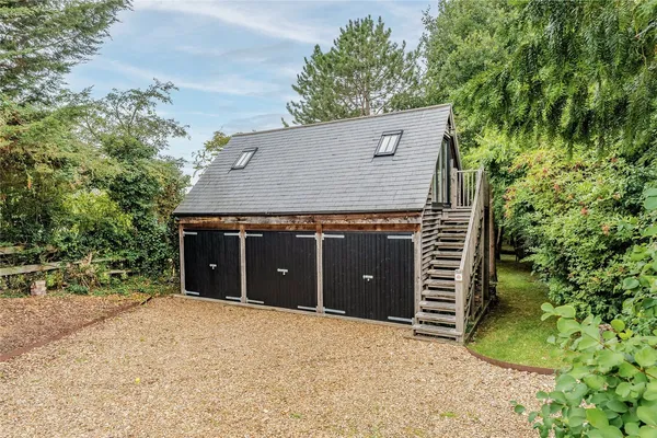 Main Street, Glapthorn, PE8 photo 21