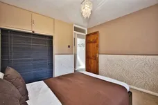 Clifton Close, YEOVIL