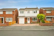 Buckingham Avenue, Wirral