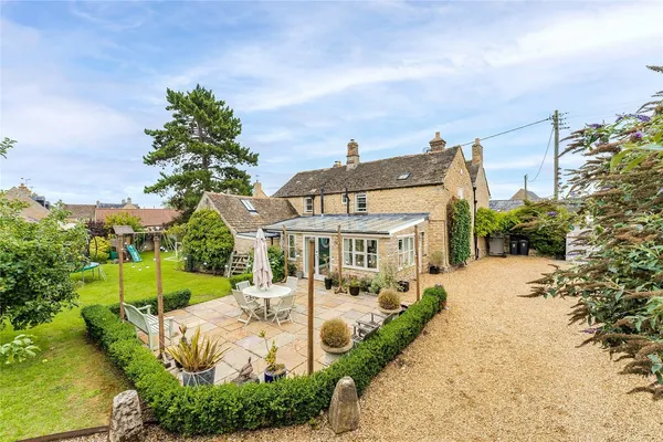 Main Street, Glapthorn, PE8 photo 26