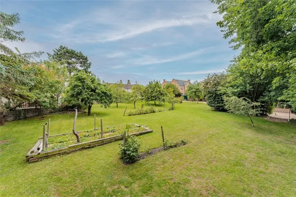 Main Street, Glapthorn, PE8 photo 28