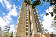 Bramlands Close, London