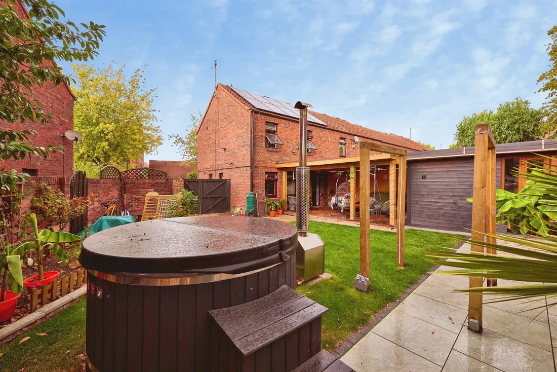 Property photo 8