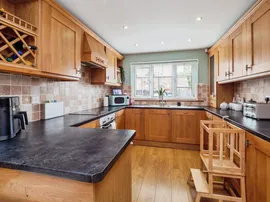 Cattlebank Close, Langtoft, Driffield thumb 3