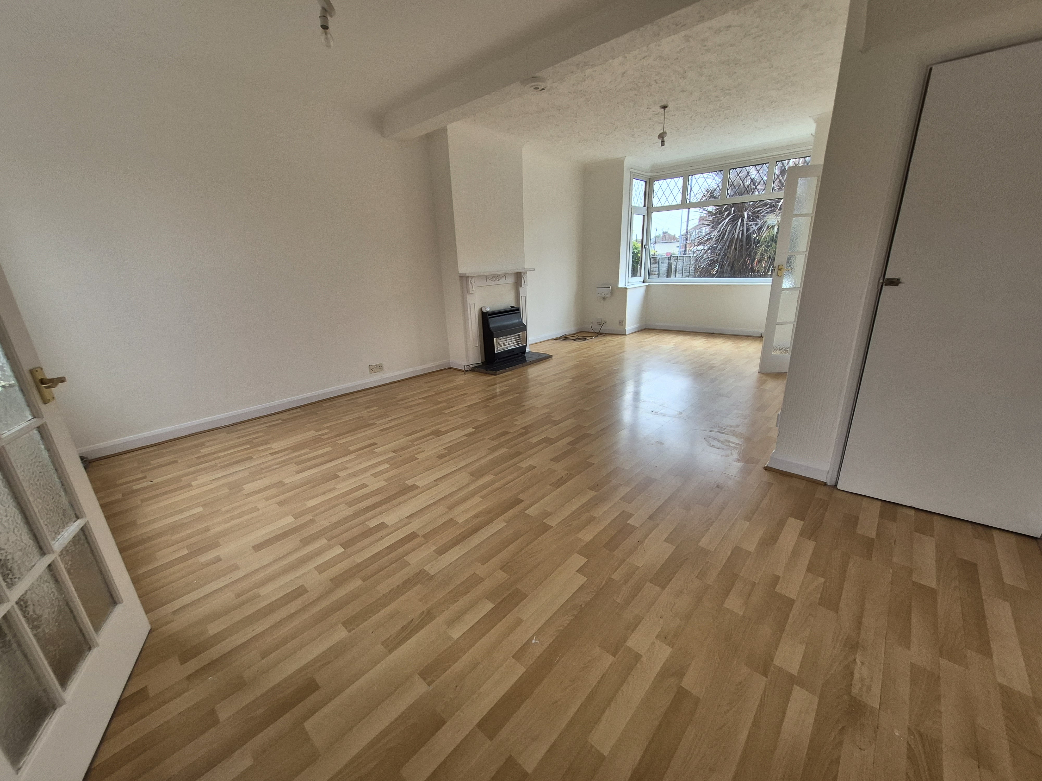 122 Telford Street Image 3