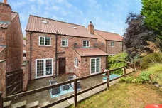 Cattlebank Close, Langtoft, Driffield