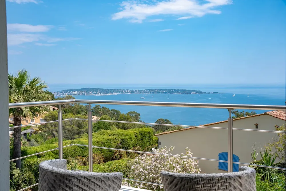 Golfe-Juan, 06220, France
