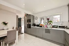 The Hides, Harlow