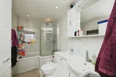 The Hides, Harlow