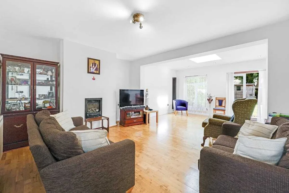 Attewood Avenue, London, NW10