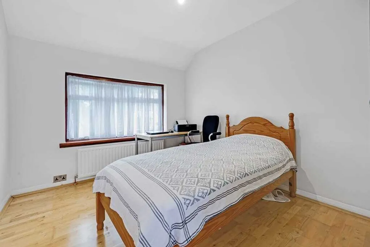 Attewood Avenue, London, NW10