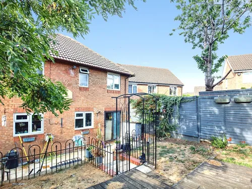 Andrews Way, Raundsphoto
