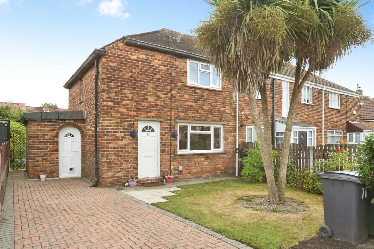 Acres Hall Crescent, PUDSEY
