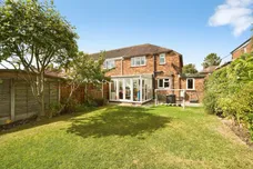 Acres Hall Crescent, PUDSEY