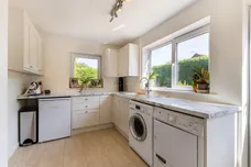 Churchfields, Kingsley, GU35 photo 6