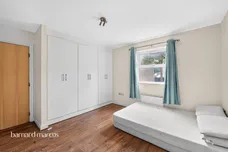 White Lodge Close, Isleworth