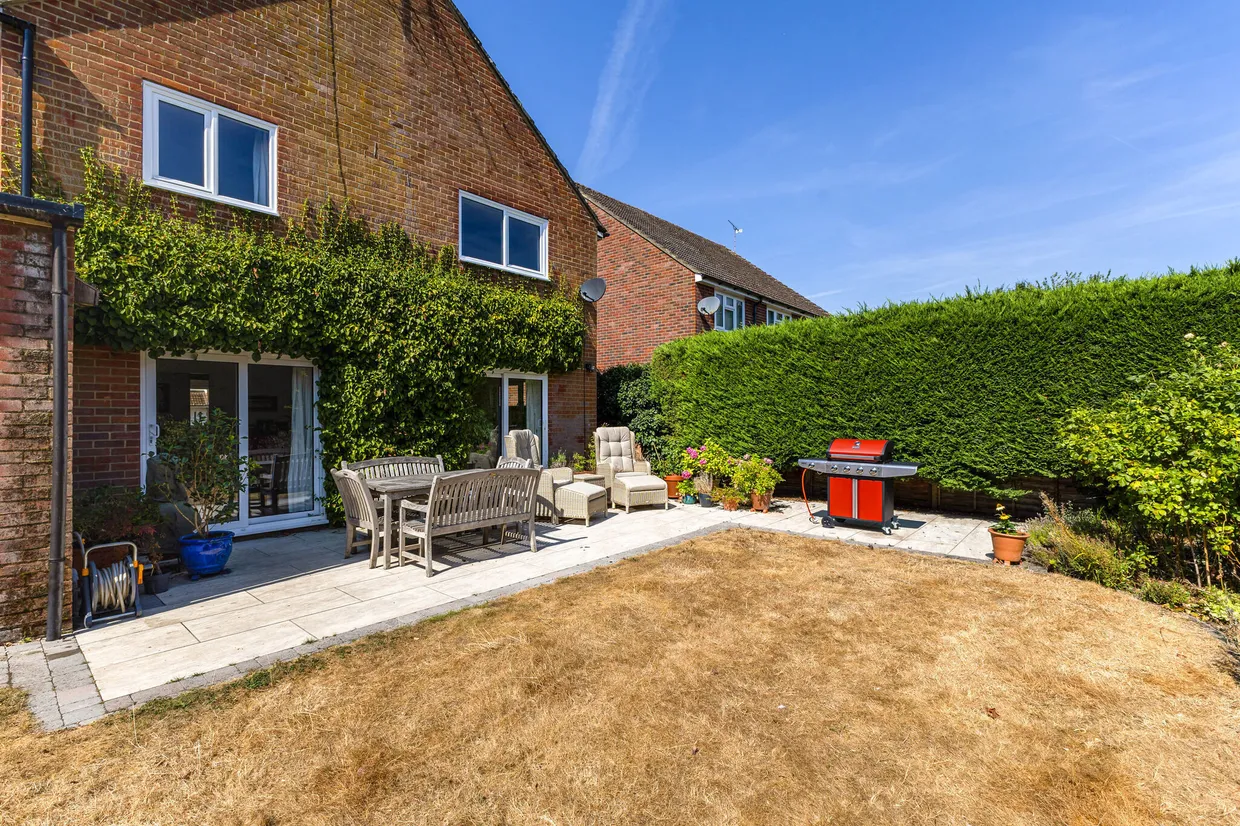 Churchfields, Kingsley, GU35 photo 14
