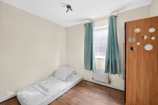 White Lodge Close, Isleworth