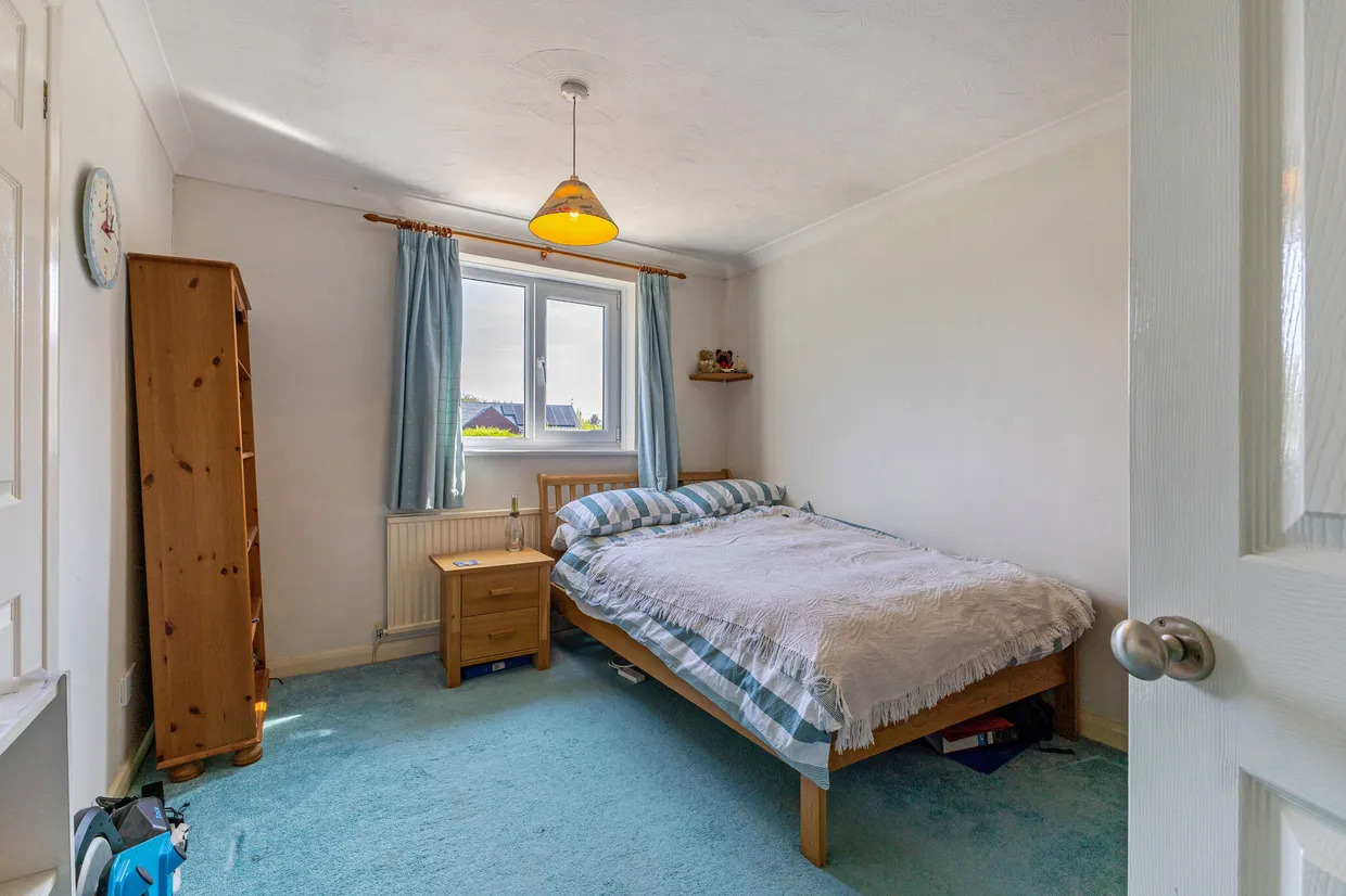Churchfields, Kingsley, GU35 photo 18