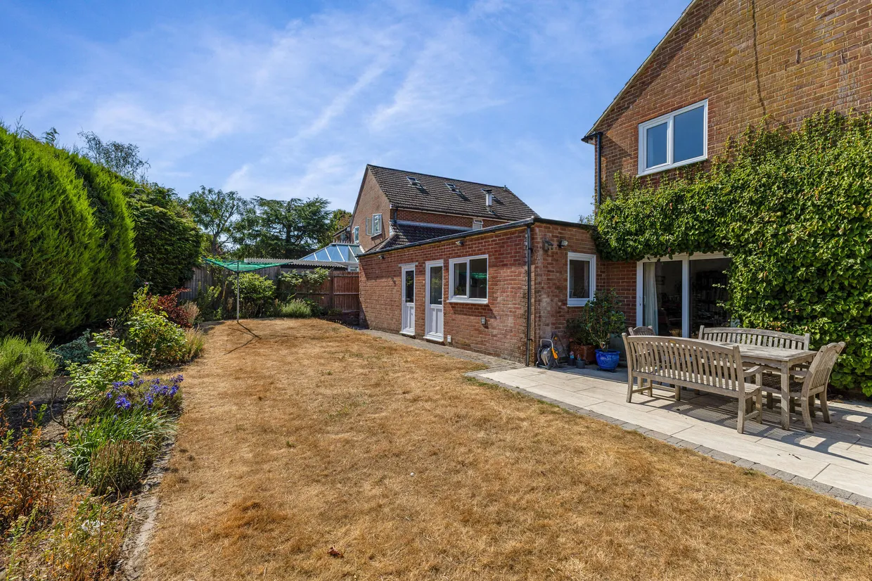 Churchfields, Kingsley, GU35 photo 20
