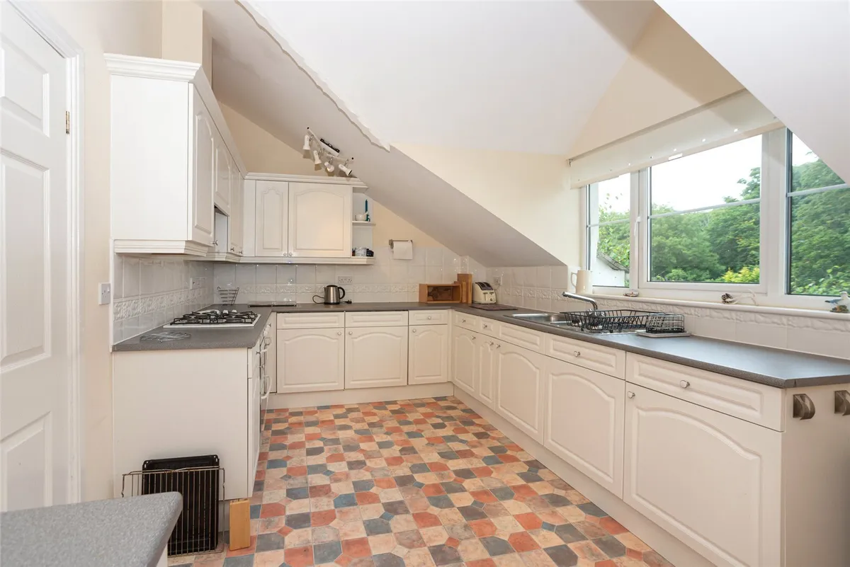 Ffordd Heulyn, Y Felinheli, Gwynedd, LL56