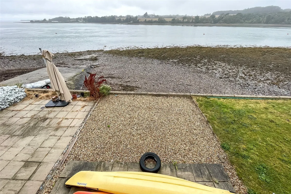 Ffordd Heulyn, Y Felinheli, Gwynedd, LL56