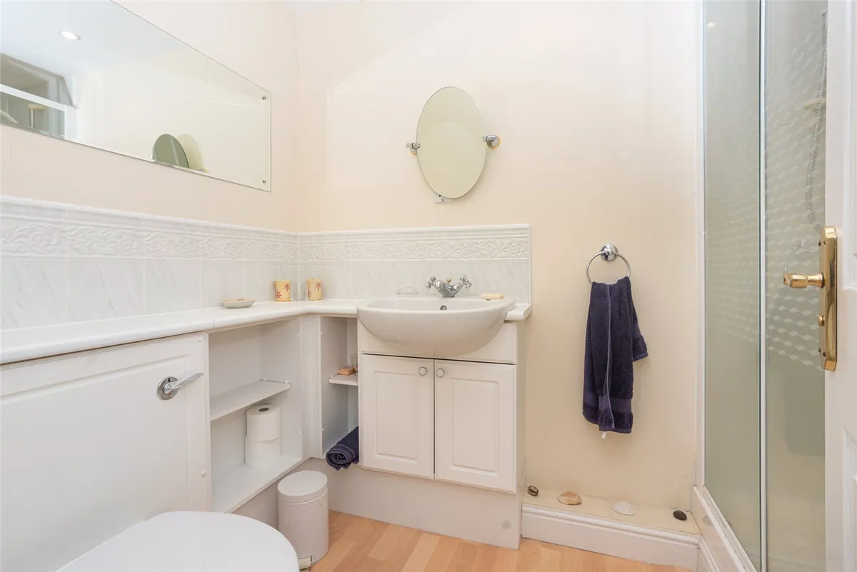 Ffordd Heulyn, Y Felinheli, Gwynedd, LL56
