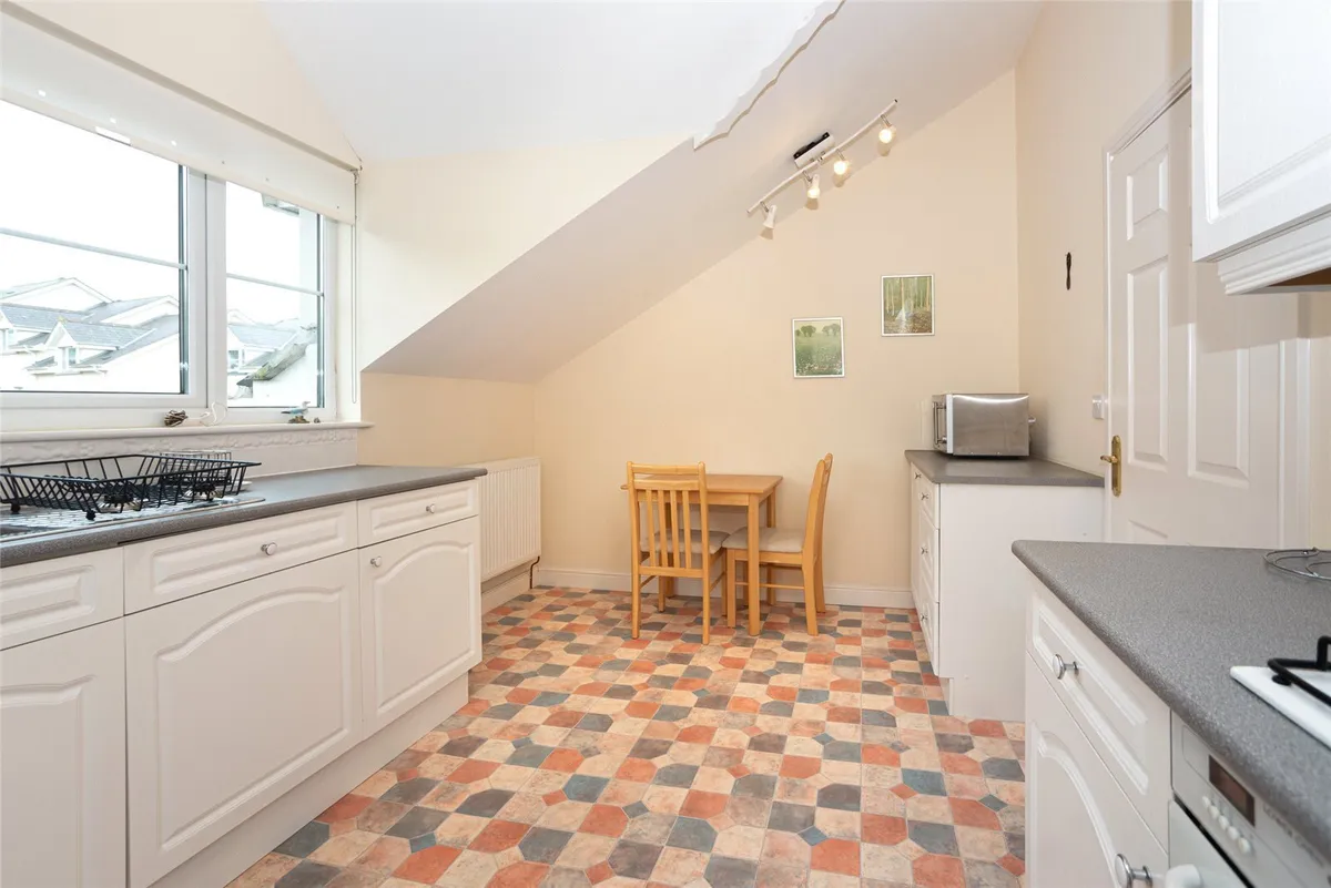 Ffordd Heulyn, Y Felinheli, Gwynedd, LL56