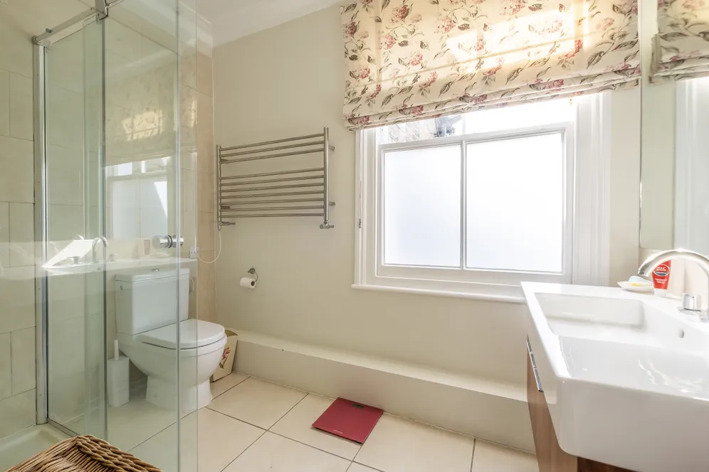 Cranbury Road, London, SW6 photo 34