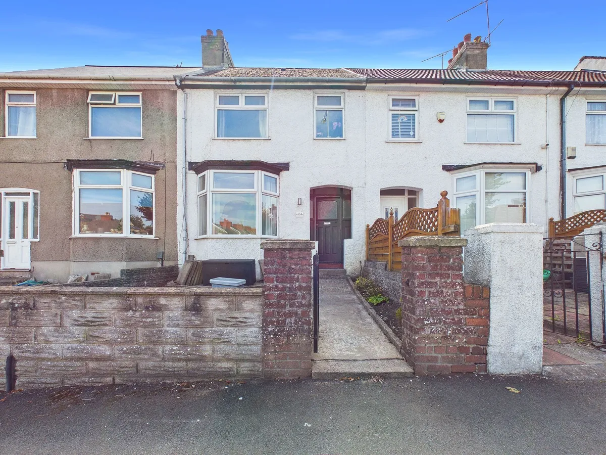 Gladstone Road, Barry CF63